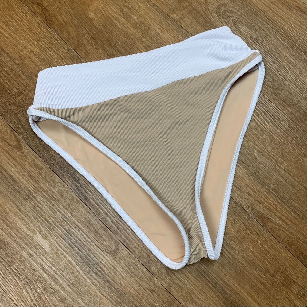 Beach Riot Tan and White Ribbed Knit High Waisted Bikini Bottoms Size Large